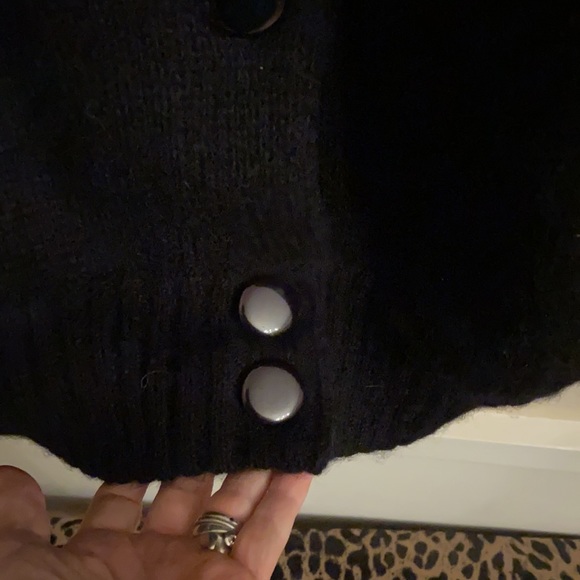 (Like new) Vintage oversized 90s Sweater Coat with Black pleather appliqué - Picture 7 of 9